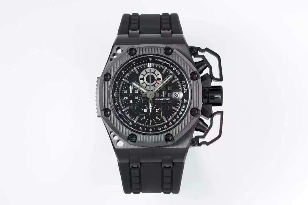 In-Depth Look: Noob Factory Audemars Piguet Royal Oak Offshore “Survivor” Ref. 26165 – The Infamous “Crab Claw”